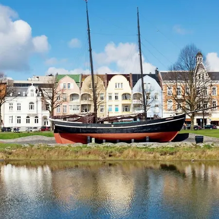 Center Garni Отель 3*