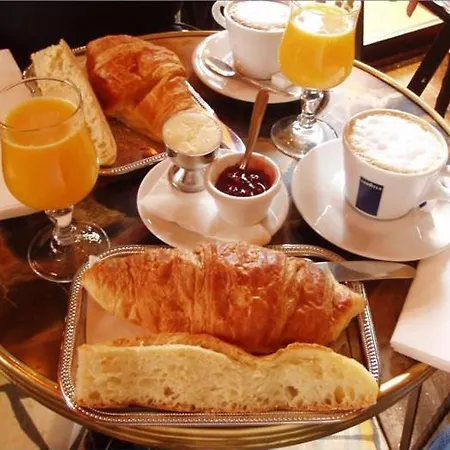 Hotel Center Garni *