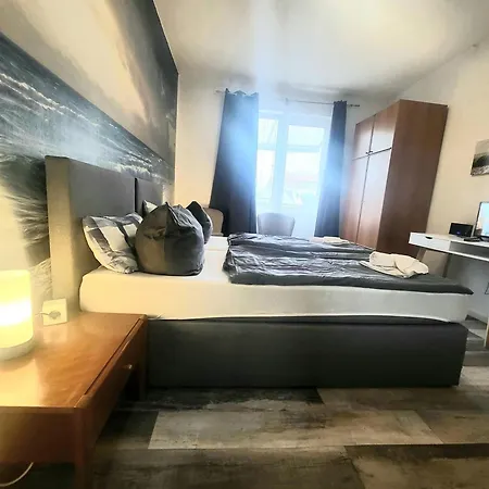 Hotel Center Garni *