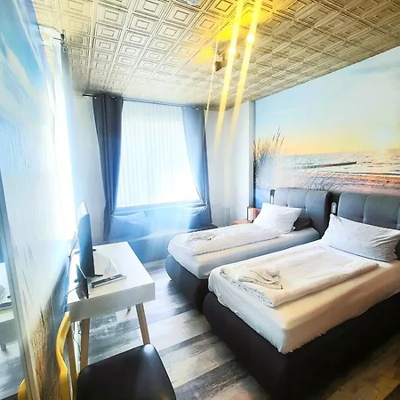 Hotel Center Garni *