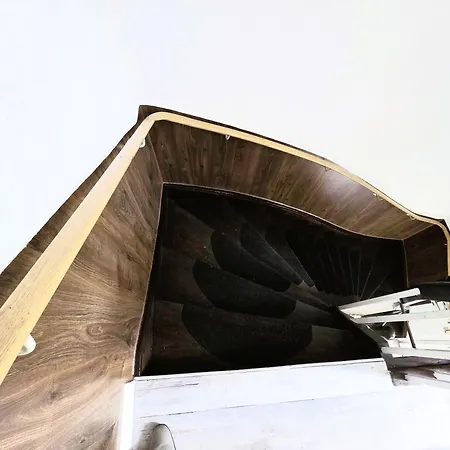 Ξενοδοχείο Center Garni