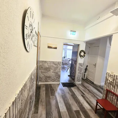 Ξενοδοχείο Center Garni Κουξχάφεν