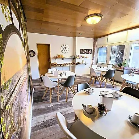 Center Garni 3*