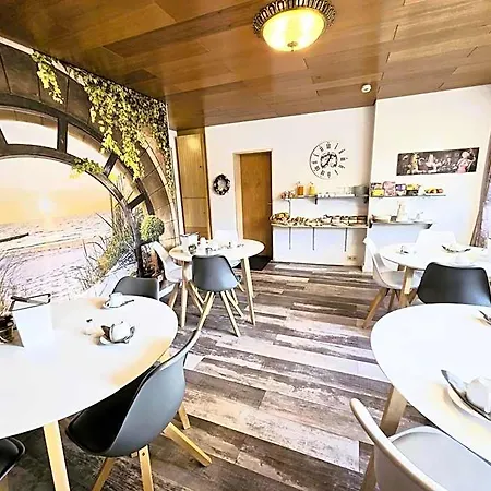 Center Garni ホテル クックスハーフェン